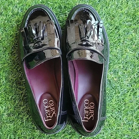 Franco Sarto Glossy Faux Patent Leather Loafers Size 7 - Picture 5 of 7